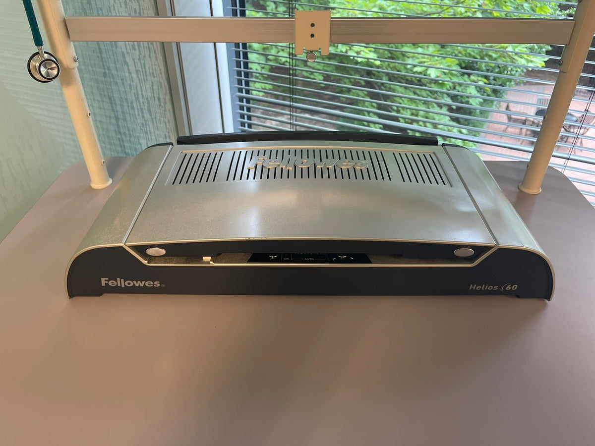 Fellowes Helios machine