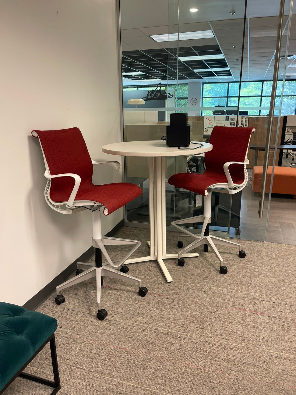 Task Chairs - Stool - Red - Setu