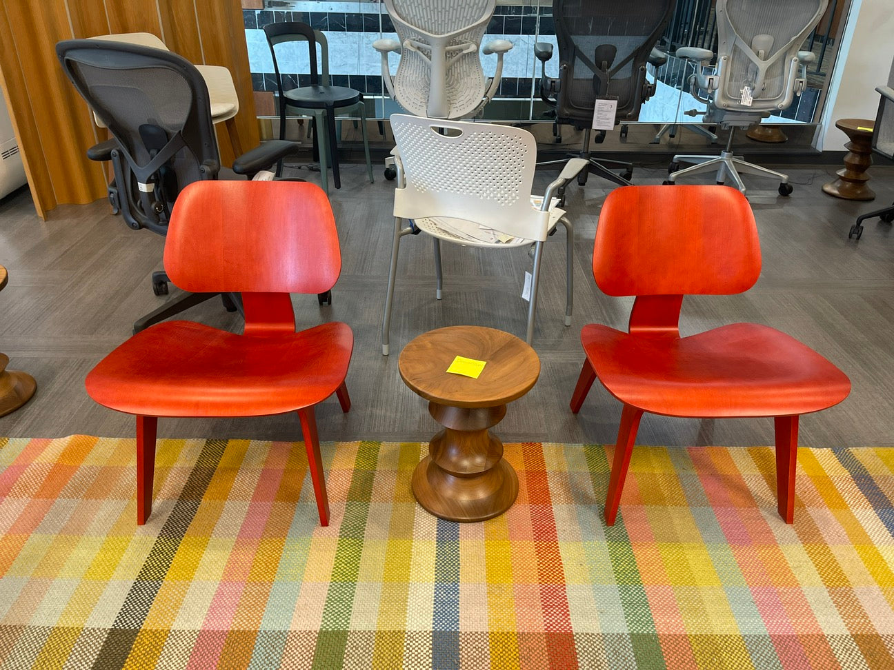 Side Chairs - Red - Eames - Plywood