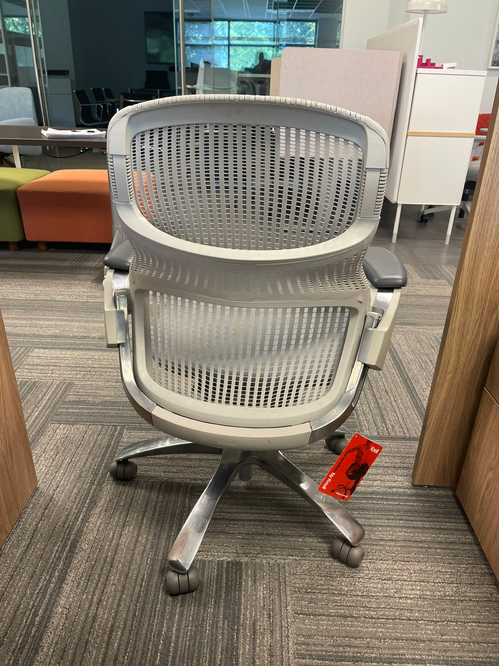 Task Chair - Knoll Generation