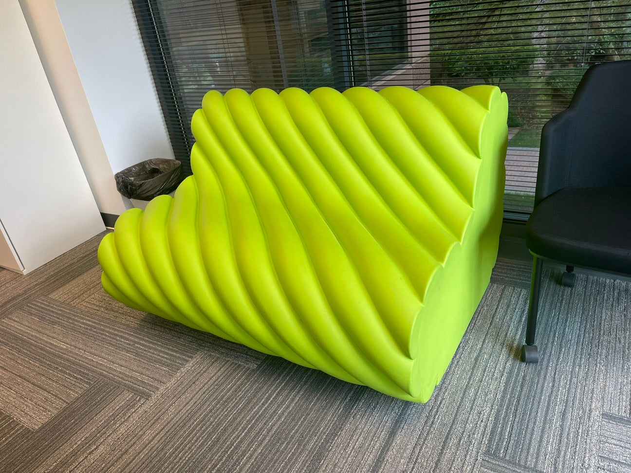 Couch - Lime green - plastic - deco