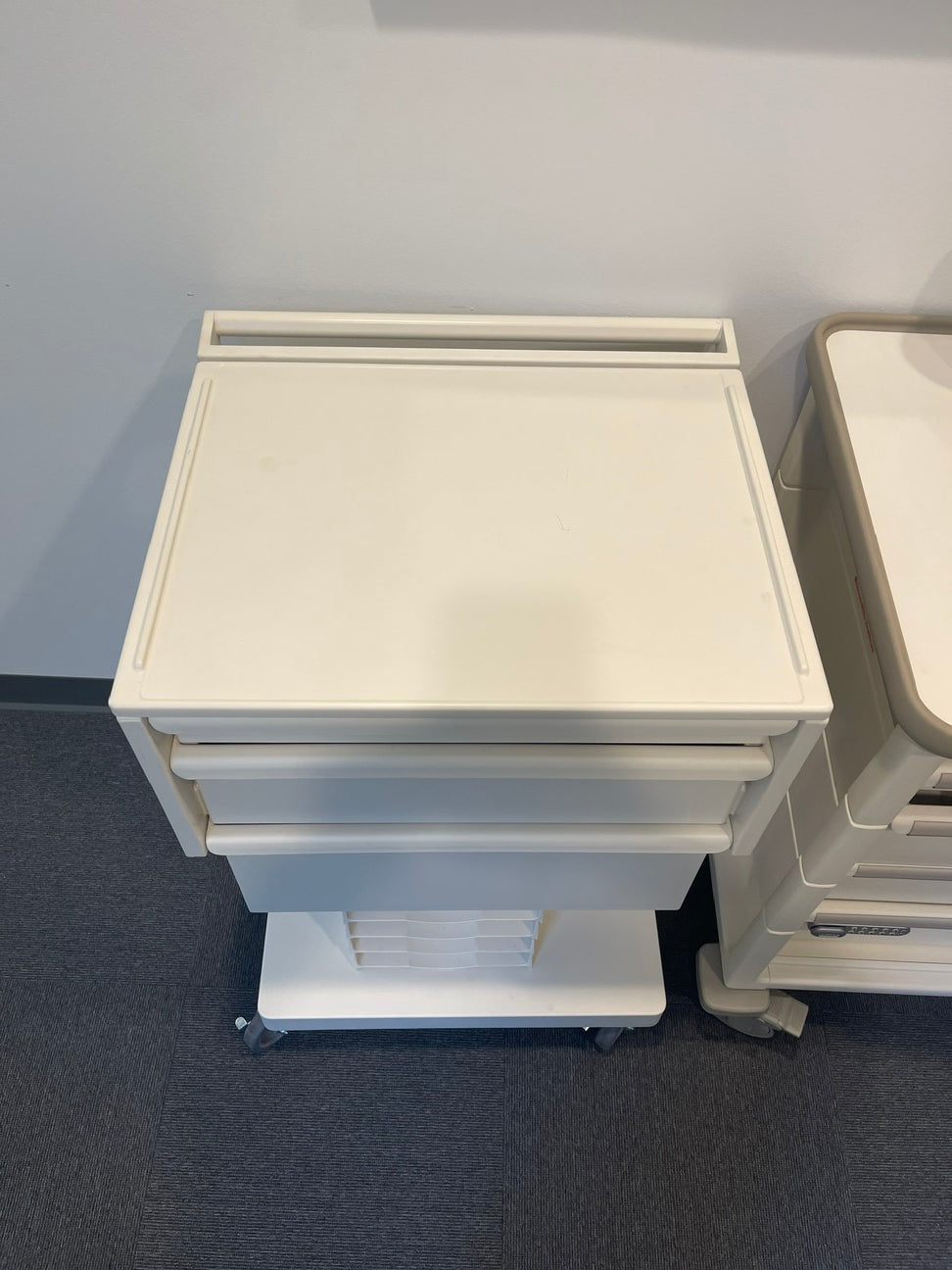Cabinet - Herman Miller Healthcare supply cart with wheels  (22inL x 211/2in W x 36in H)